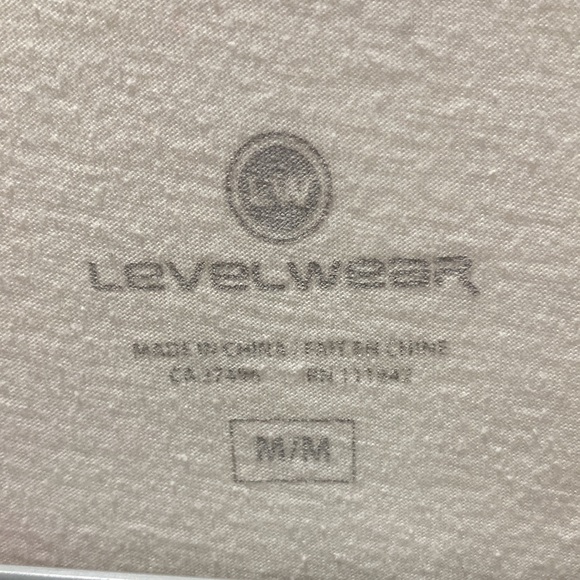 Men’s Level Wear cream and orange t shirt median Maunakea - Picture 2 of 4